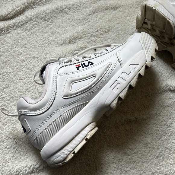 Fila Disruptor II Premium Sneaker - Picture 16 of 16